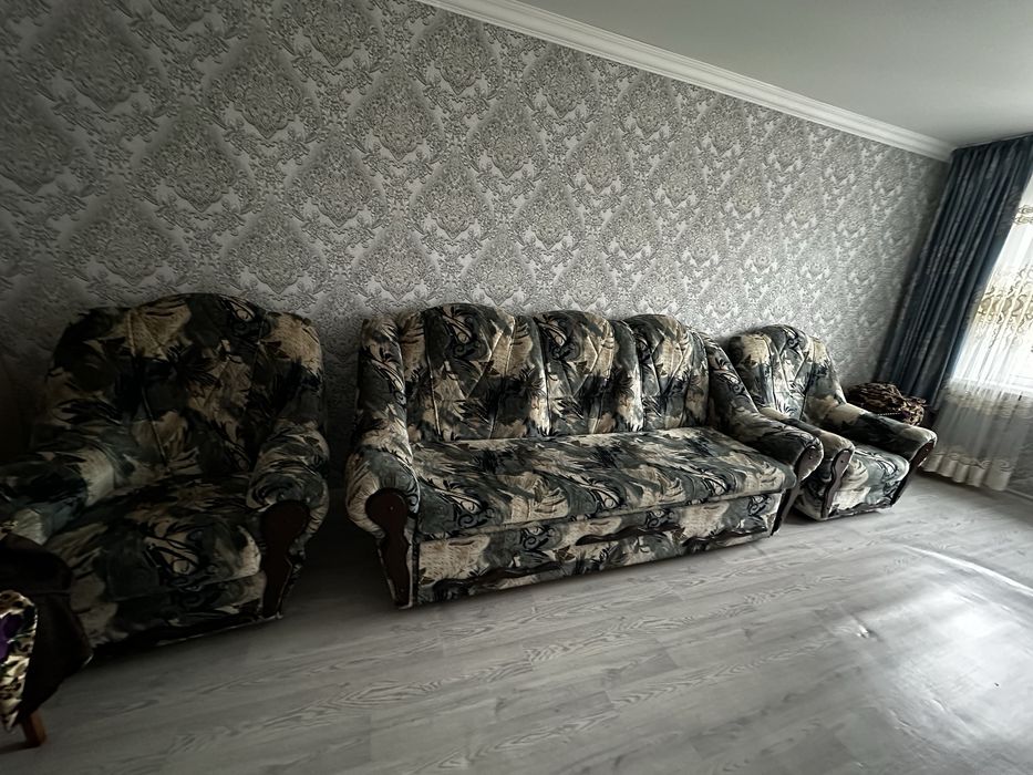 Продам мягкий уголок