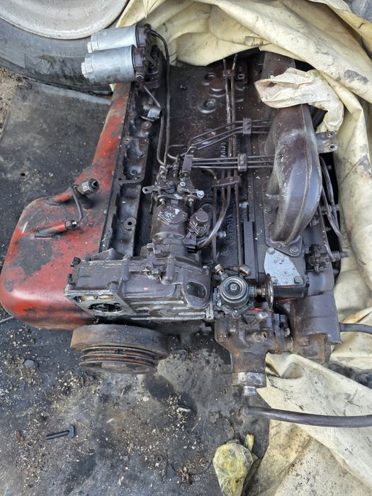 Motor tractor fiat in 6 stare perfectă de funcționare