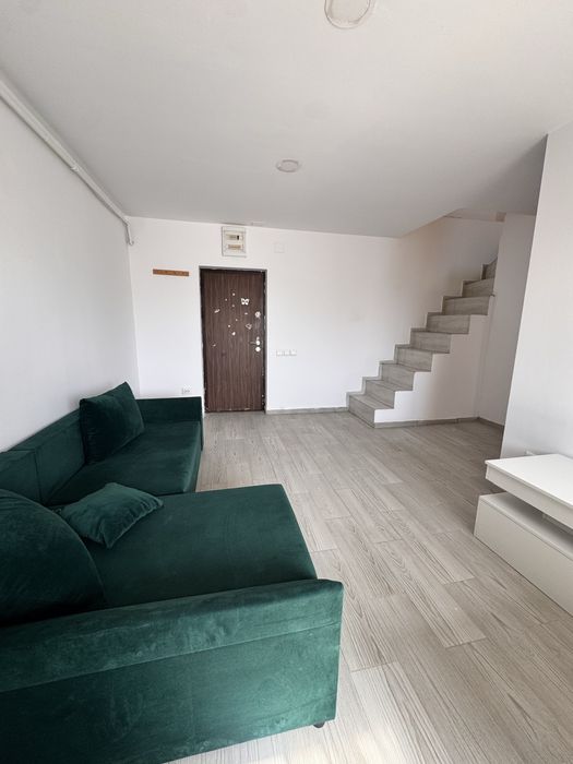 Apartament 4 camere la mansarda