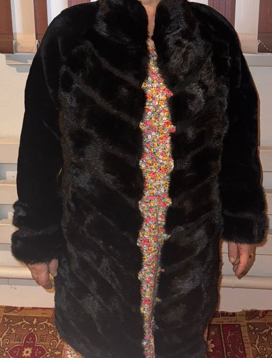 Норковый шуба сатыладыы.