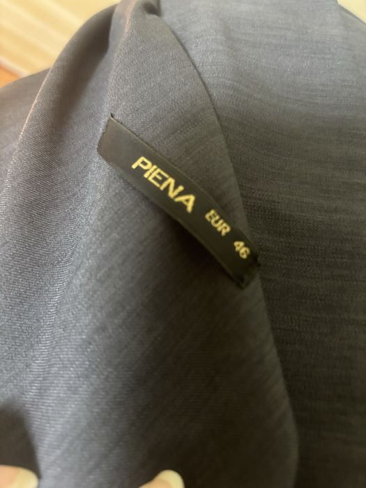 Продам платье офисное ,стильное модное