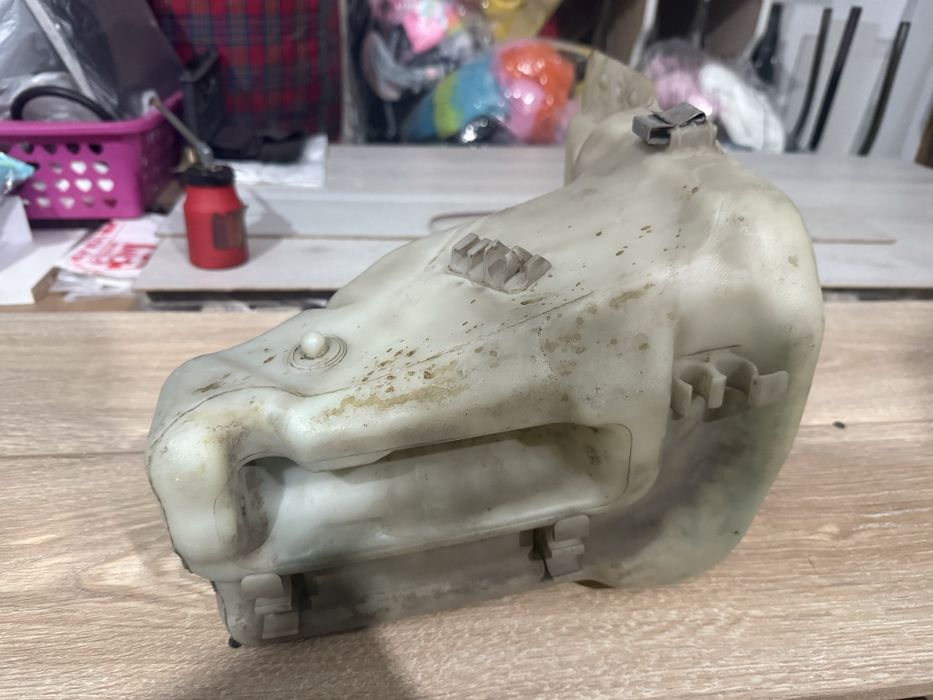 Бочок омывателя w202 мерс цешка