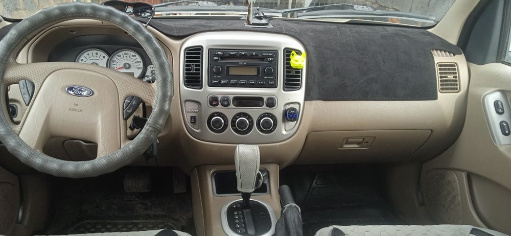 Продам форд эскейп