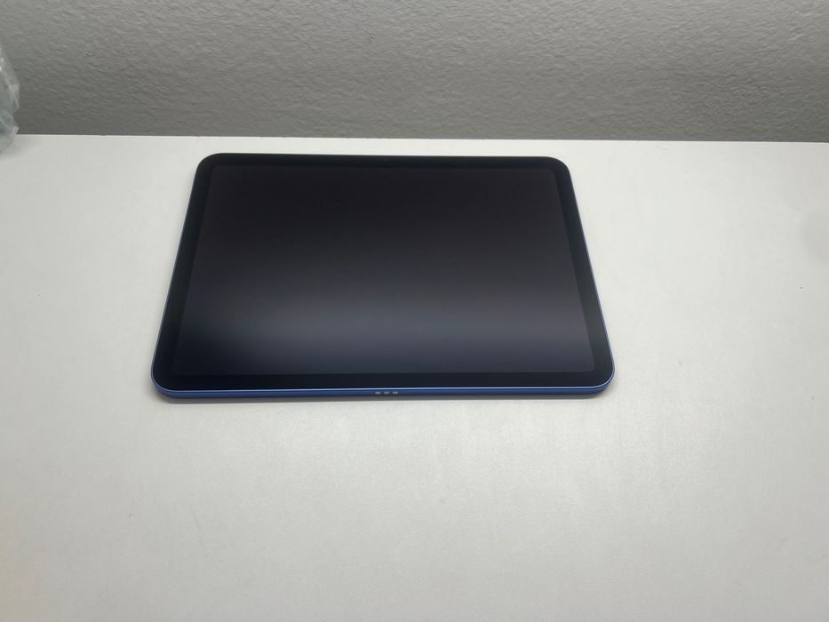 iPad A16 256ГБ 2025