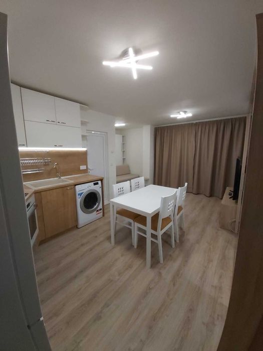 Дава се под наем Ателие в София, Център - 50 кв.м за 510 € - Снимка #2