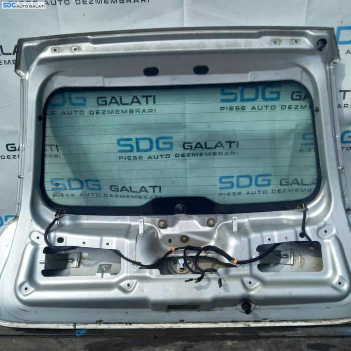 Hayon Haion Portbagaj Dezechipat cu Luneta Geam Sticla Fiat Grande Punto 2005 - 2011 [2547]
