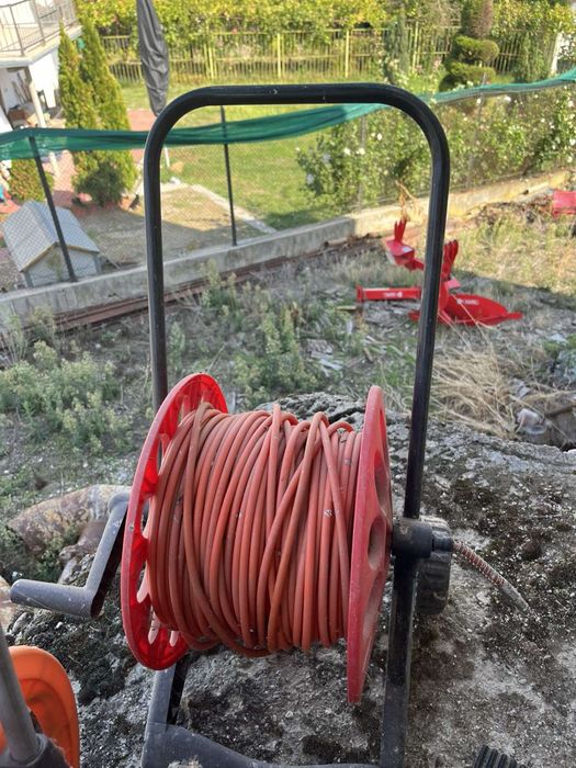 Пневматични ножици за рязане на лозя и овошки