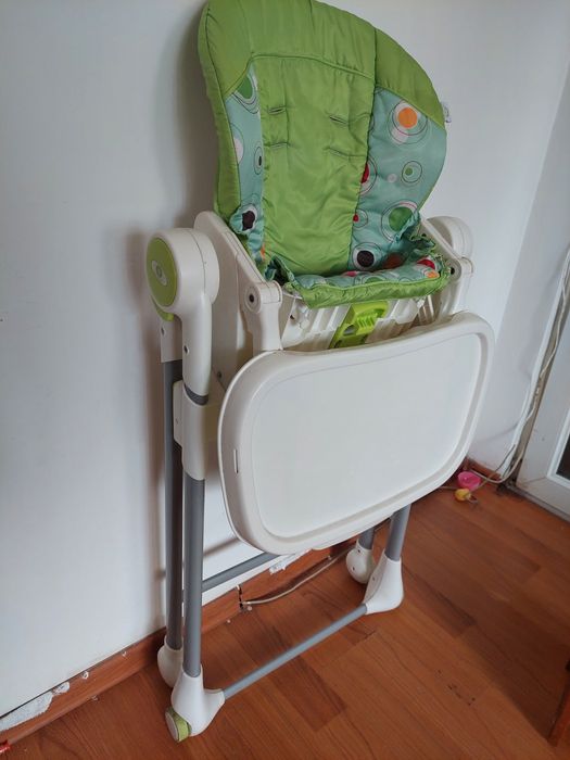 Scaun de masa pt copii