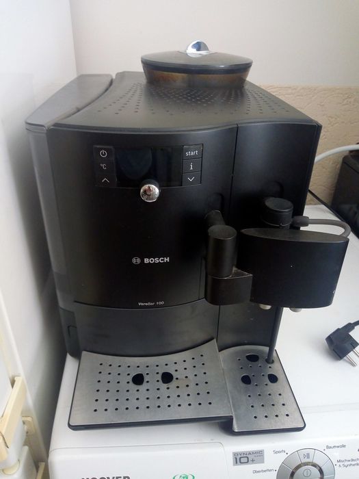 Кафе машина робот Bosch vero 100