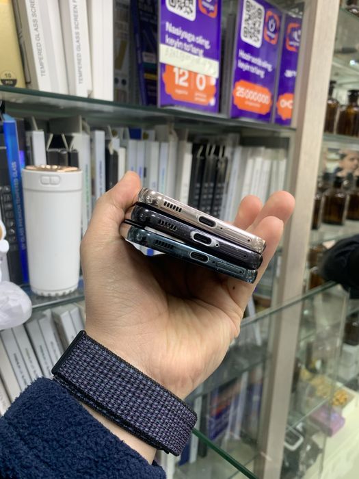 Samsung s22 plus 8/256Gb vse svet yes