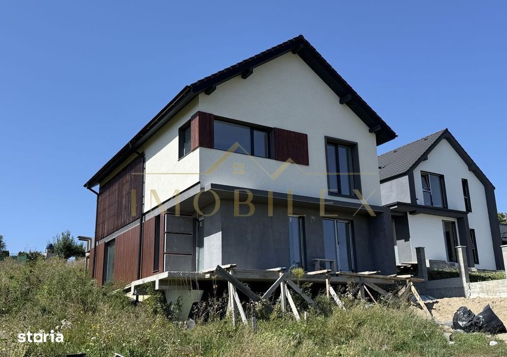 Casa cu vedere panoramica ,teren 700mp CHINTENI