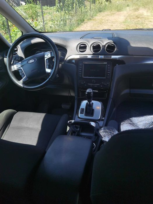 De vanzare ford galaxy