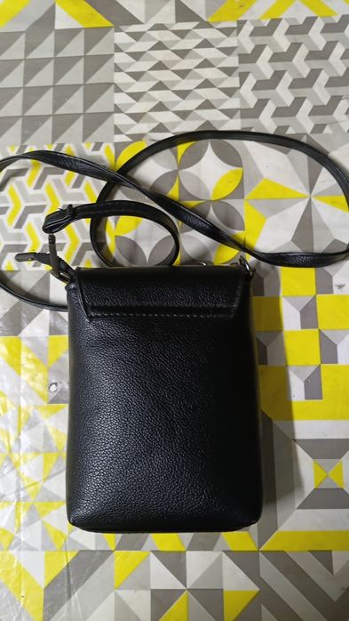 Продам сумку срочно