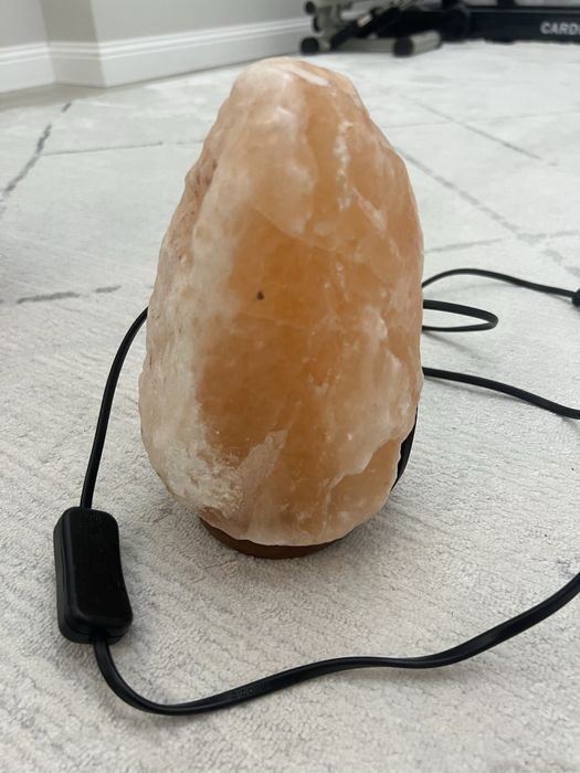 Лампа из гималайской соли