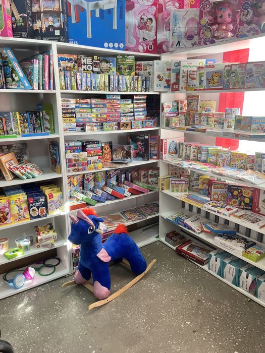 Продам готовый бизнес отдел игрушек