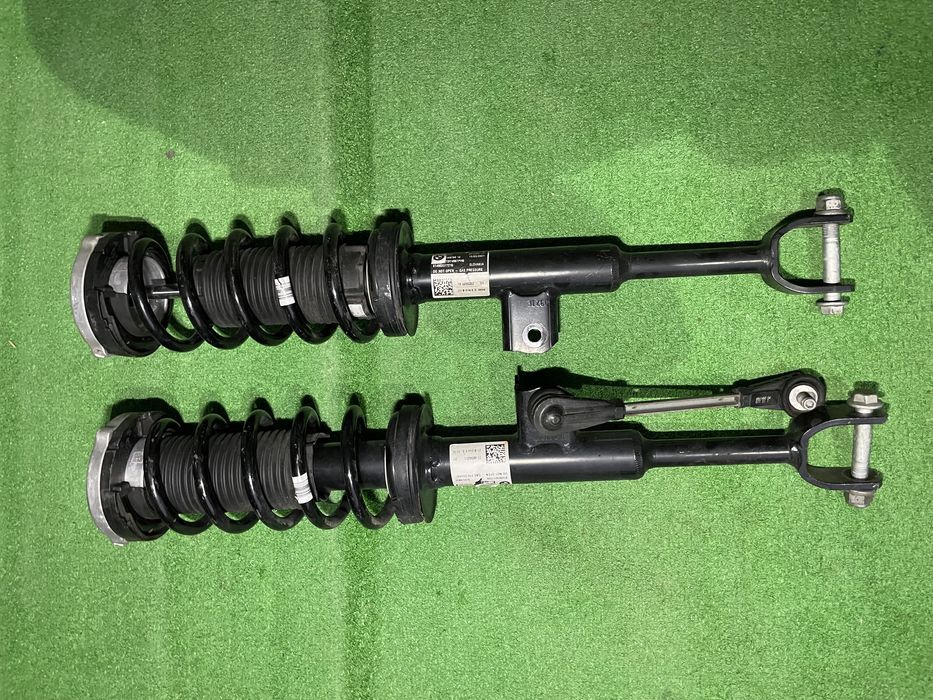 Bmw Seria 5 G30 G31 Amortizor fata stanga dreapta complete