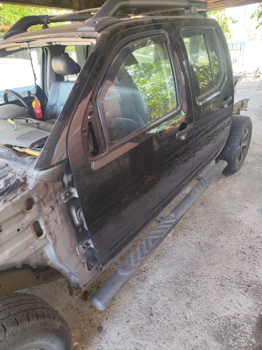 Nissan Navara d40 -2012г-2.5dci-190кс-Автомат