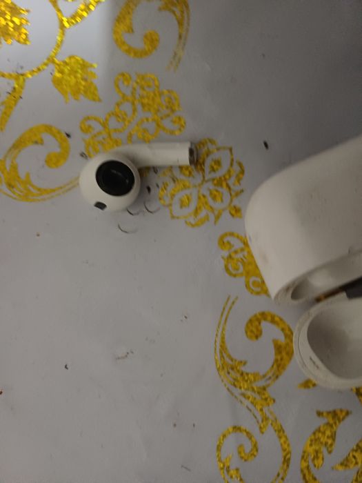 Продаю  наушник   1 ной