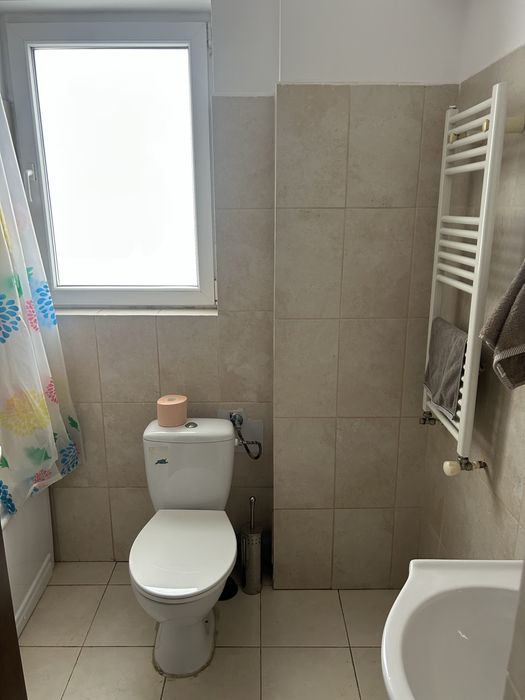 Inchiriez apartament 2 camere