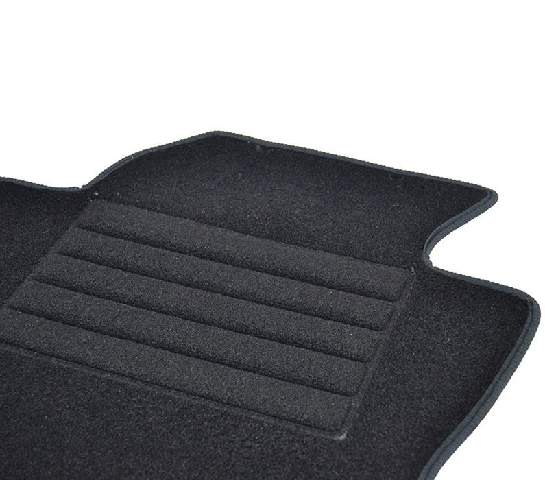 Covorase mocheta VW Caddy cu fixare in podea Rotunda 11/2003- Negru, set de 4 bucati
