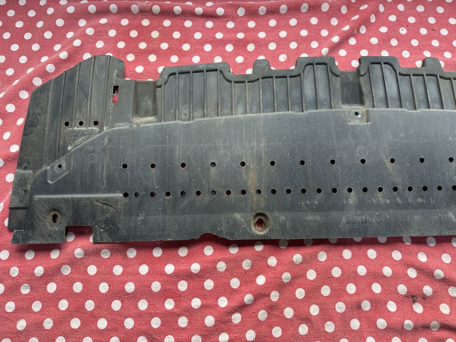 Semi-scut bara fata audi a4 b8 scut inferior bara