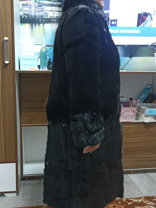 Продам шубу норковая
