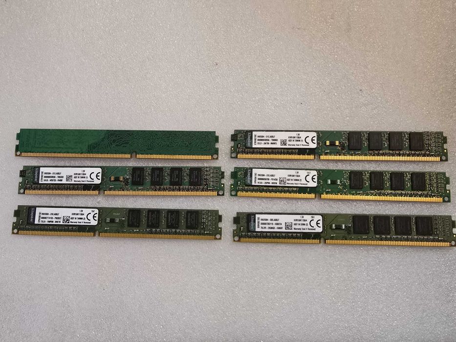 Memorie RAM Kingston ValueRAM 4GB DDR3 1600MHz KVR16N11S8/4