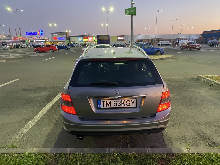 Vand Mercedes C-Class w204 pachetul AMG