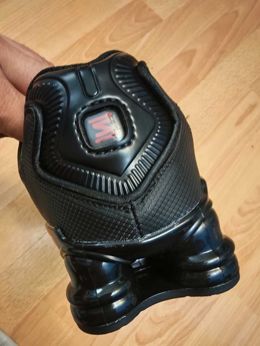 Маратонки Nike Shox