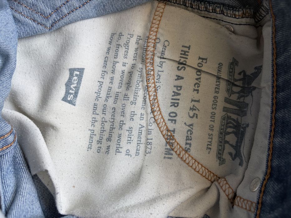 Blugi Levi’s barbati