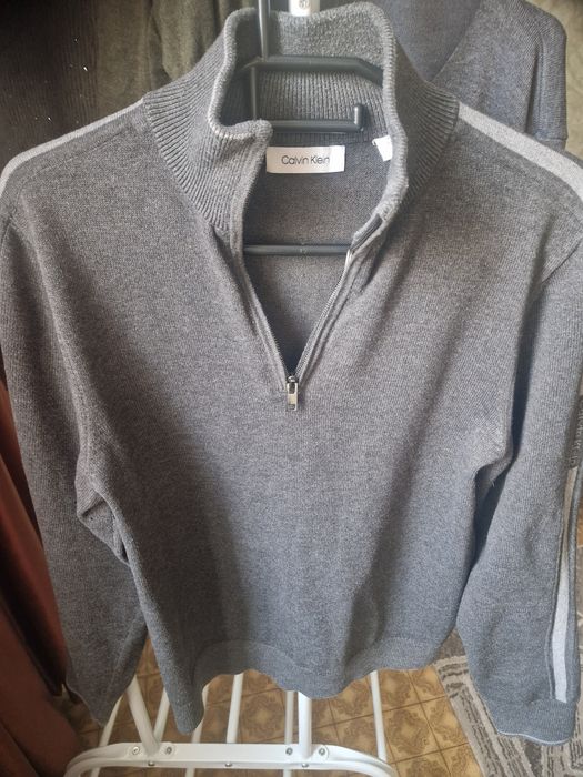 Мужские куртки продаётся