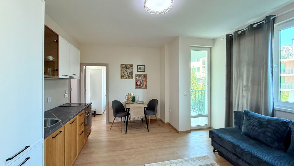 Продава се Двустаен апартамент в Варна, Бриз - 57 кв.м за 2036 €/кв.м - Снимка #11