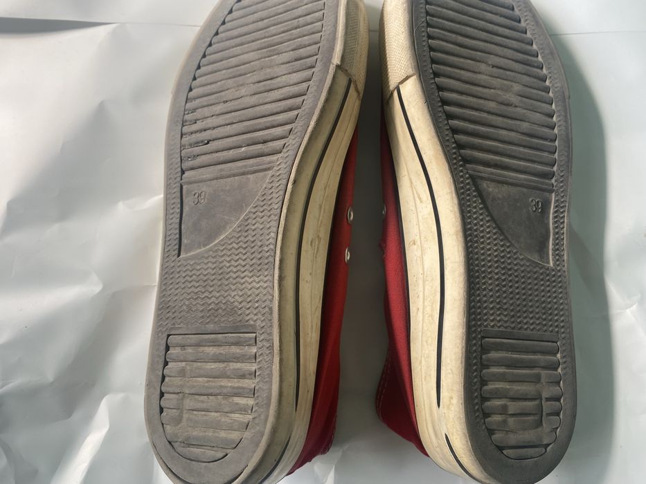 Кеды молодёжный (б/у). Размер 39