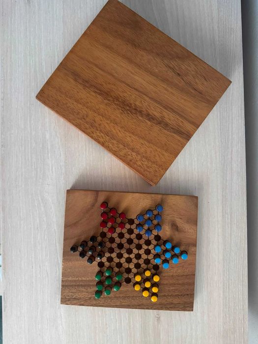Joc Dame Chinezești din Lemn – Chinese Checkers, Complet