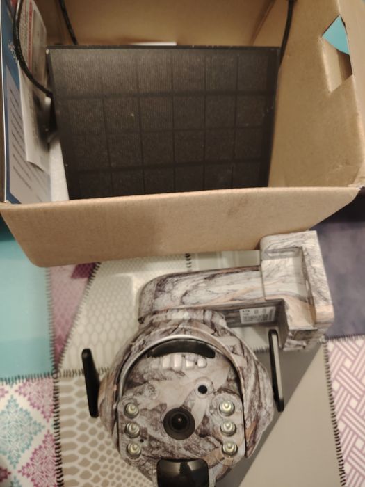 Vând sau schimb Camera rotativa 4g