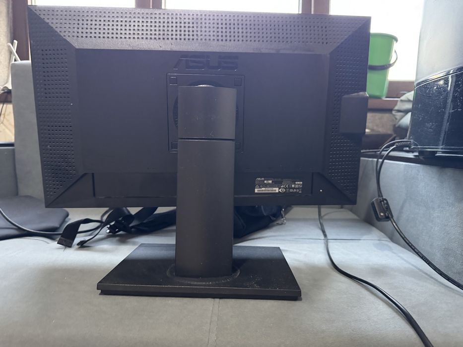 Монитор ASUS PB238, 23”, IPS, Full HD 1920×1080.