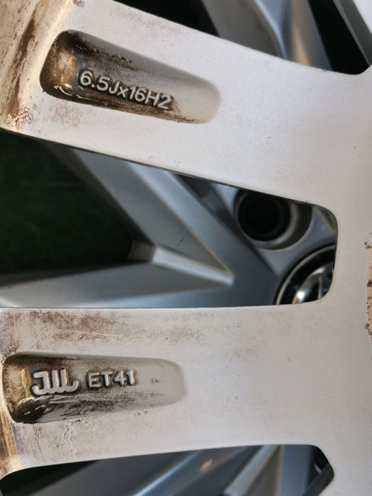 Jante originale 16" VW Passat B8 + anvelope vară Nexen