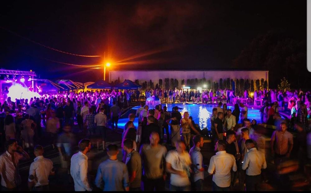 piscina de vanzare,restaurant de vanzare, street food,afacere la cheie