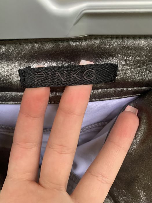 Colanti argintii Pinko