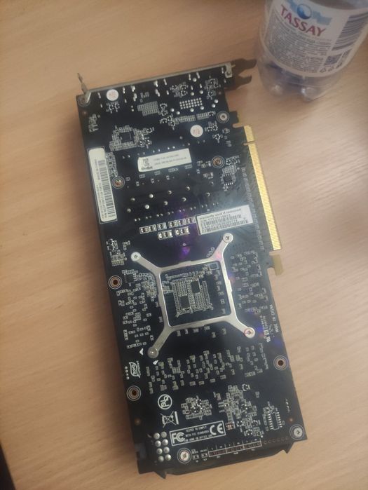 Видеокарта для генераций/ игр