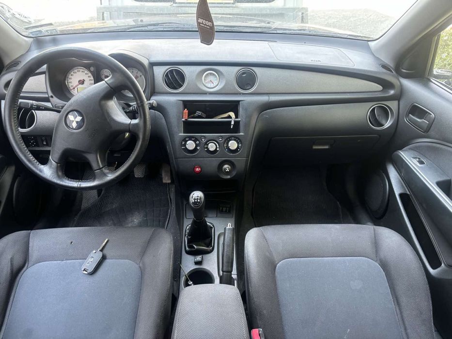 Mitsubishi Outlander 2.0i 136hp Lpg Митсубиси Аутлендер На части