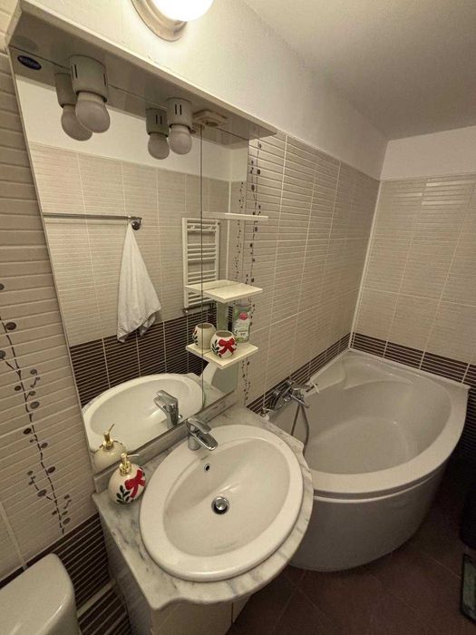 Apartament 2 camere in Tei -Lizeanu, Strada Deleni, Centrala termica, Spatios, decomandat