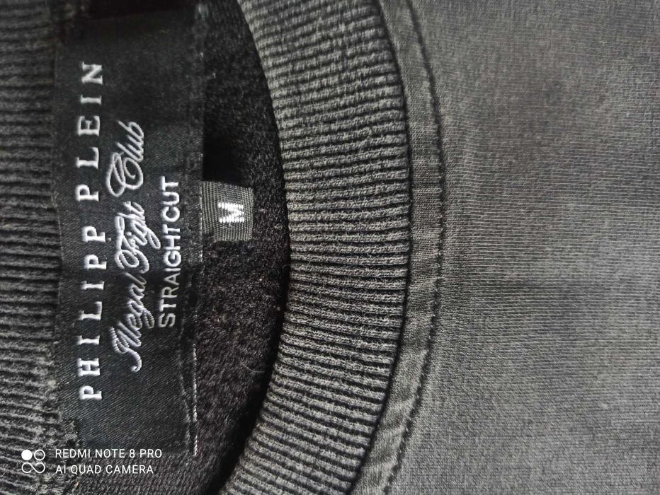 Джемпер со стразами