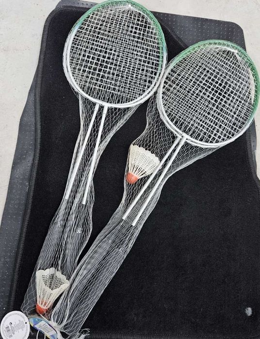 Комплекти за федербал