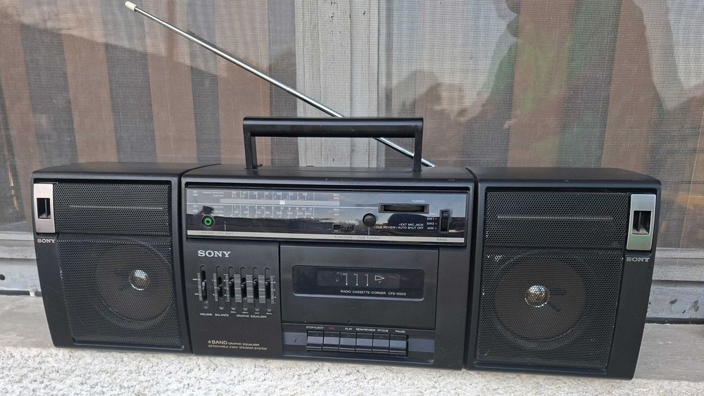 SONY CFS - 1020S Касетофон