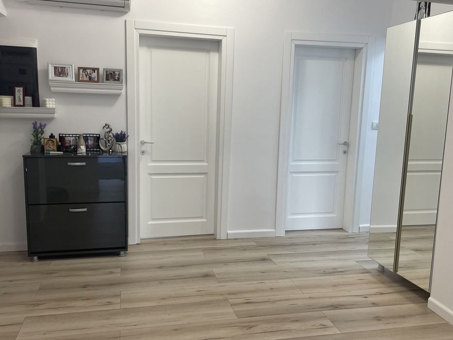 Vand ap 4 camere lux in Buzau,centru