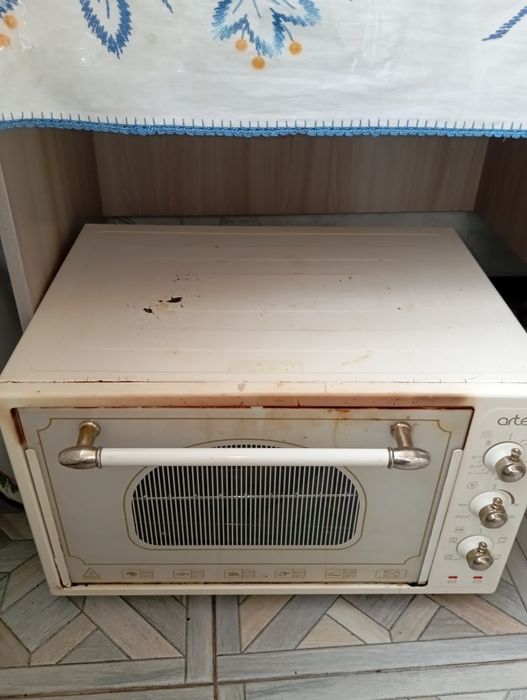 Духовка, печька artel
