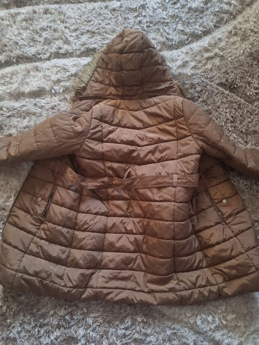 Geaca groasa lunga Xl marime 42 maro dama