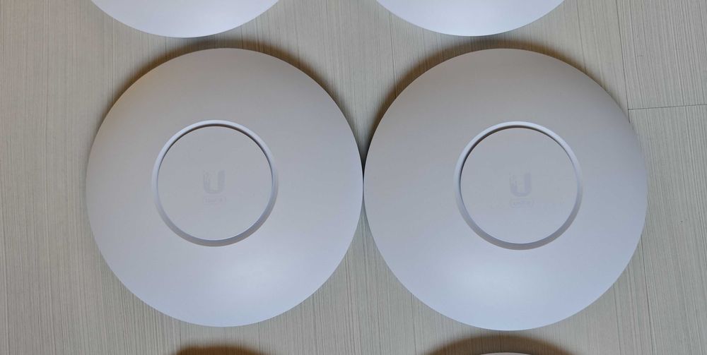 Ubiquiti UniFi 6 Enterprise (U6-Enterprise) 6Ghz access point