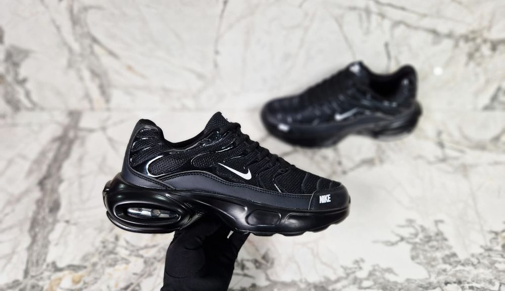 Мъжки спортни маратонки